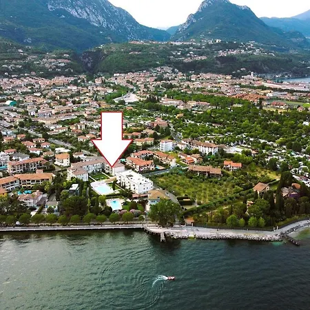Garda Blue - Corte Fasanella - By Host4u Lejlighed Toscolano Maderno