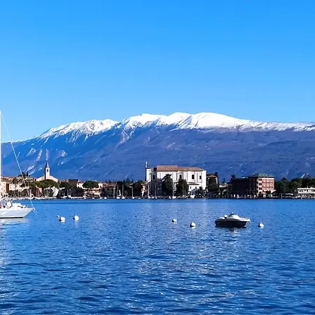 Garda Blue - Corte Fasanella - By Host4u Apartament *